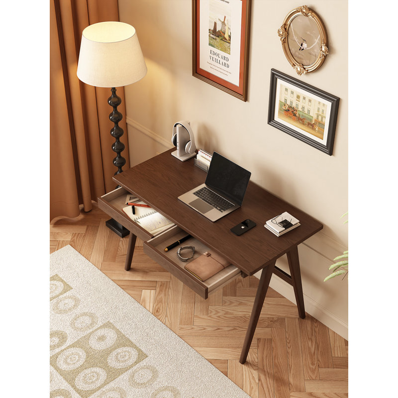 Bureaux d'écriture, Noyer, H 30 po x l 47 po x P 24 po 