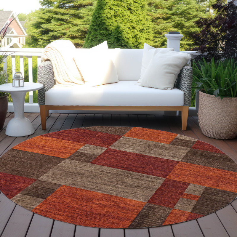 Machine Washable Indoor/Outdoor Xhevrie Chocolate Rug, Round 8'