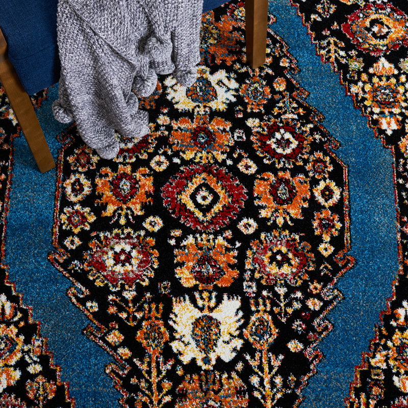 Vintage Hamadan Performance Oriental Rug, Rectangle 2'7" x 5'