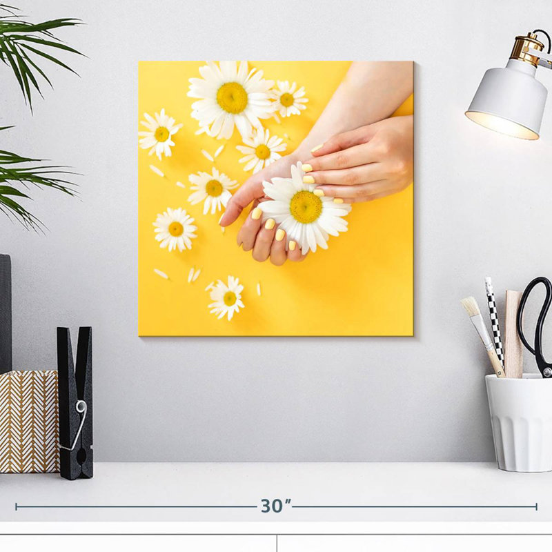 Shuttleworth Bright Spring Nails, 16" H x 16" W