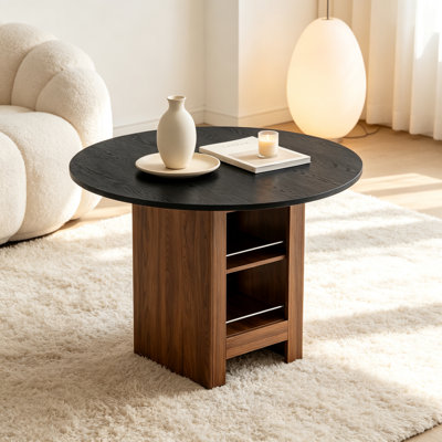 Table de salle à manger ronde en MDF noir de 107 cm (42 pouces), piètement en bois avec étagères de rangement ouvertes à deux niveaux, patins antidérapants, idéale pour la cuisine ou un appartement.