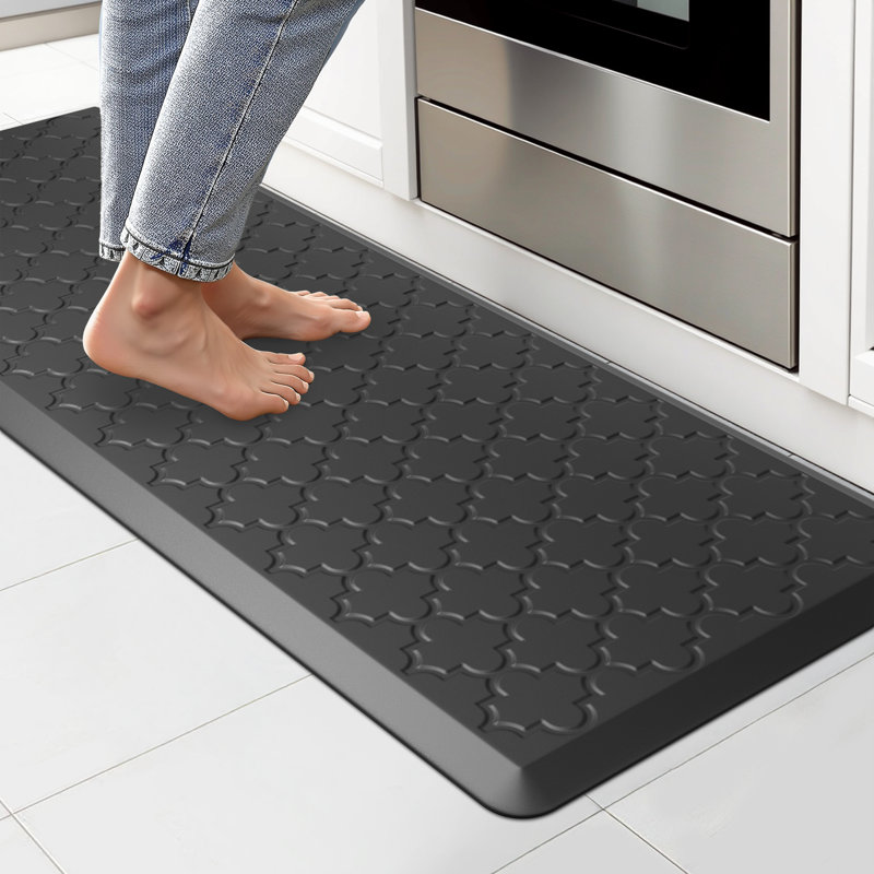 Tapis de cuisine antidérapant Dawnyelle, Tapis de couloir 17,3 po x 47 po, Noir