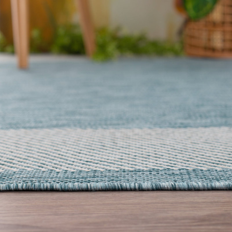 Ecology Collection Geometric Indoor / Outdoor Area Rug, Rectangle 160 x 230 cm
