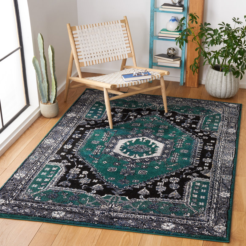 Tapis oriental vert / noir Djenabou, Rectangle 4 pi x 6 pi