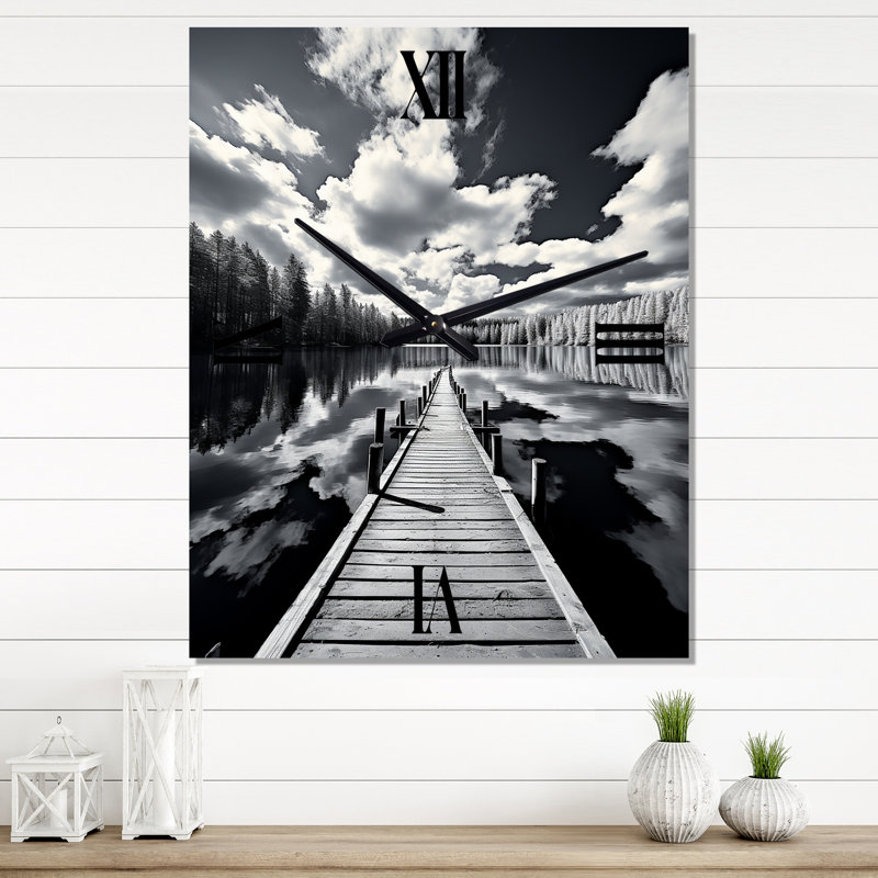 Horloge murale moderne Canada, H 32 po x l 16 po x P 1 po