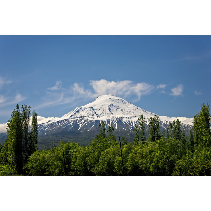 Mont Ararat sur toile par Witr, L 12 po x H 8 po