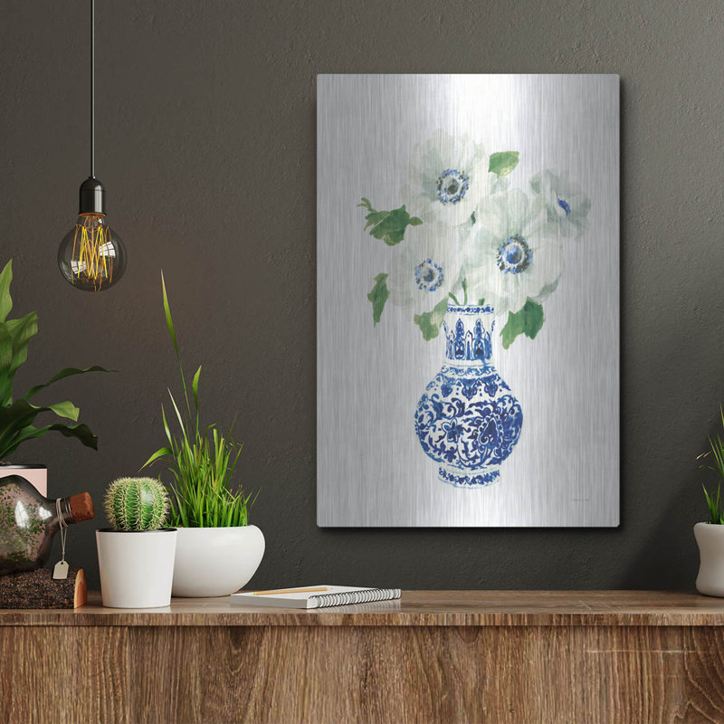 Art mural en métal Winston Porter «Floral Chinoiserie 1 Cobalt» par Danhui Nai