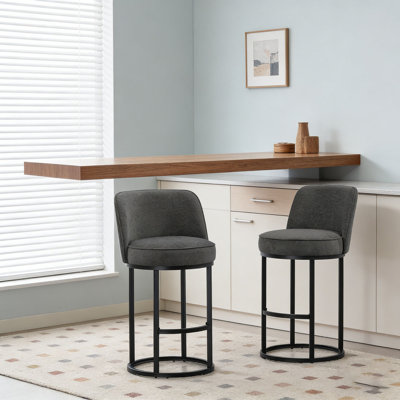 Ensemble de tabourets de bar à hauteur de comptoir