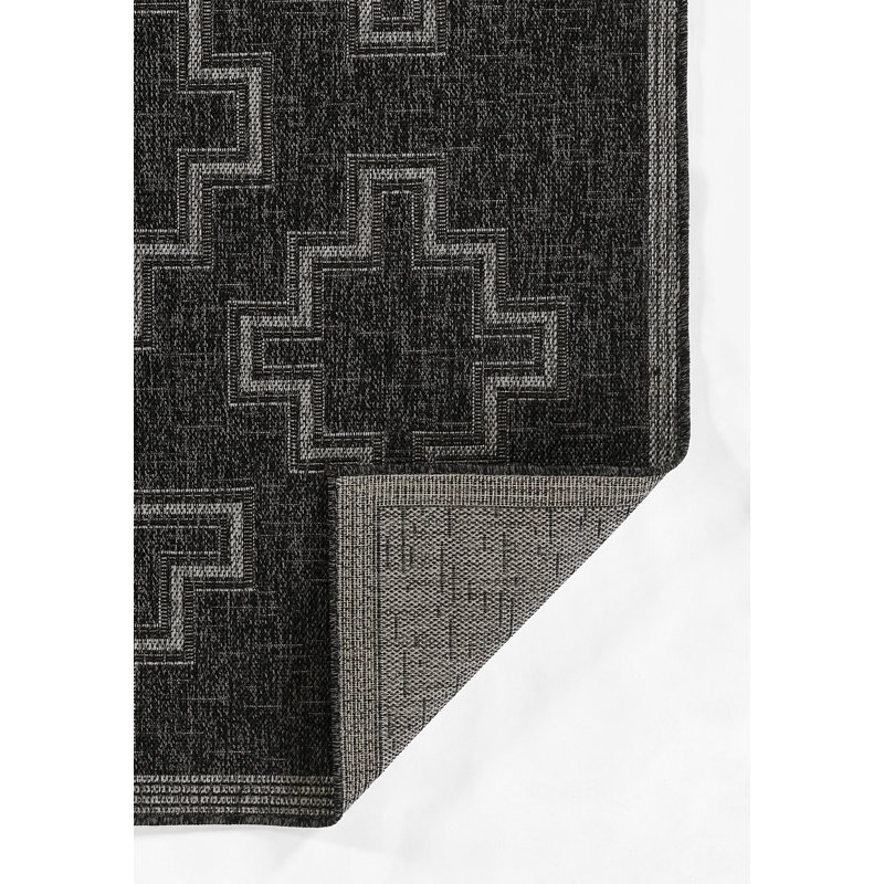 Black Rectangular Synthetic 5' x 7' Stain-Resistant Rug