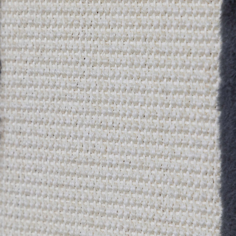 Gris foncé