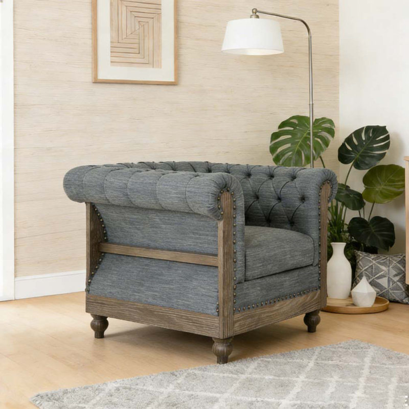 CHAISE CLUB