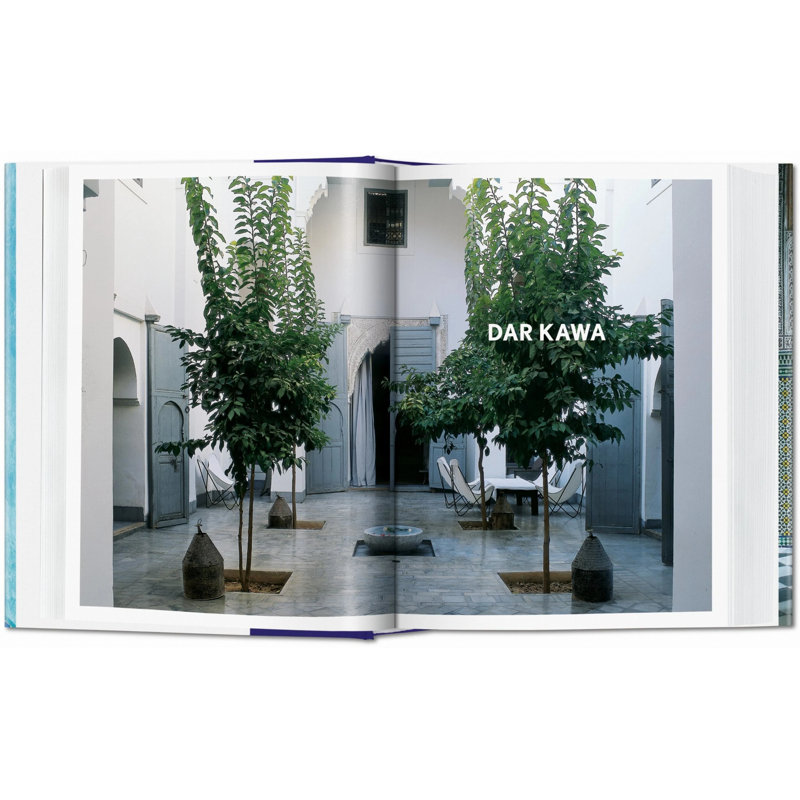 Living in Morocco. 45th Ed.