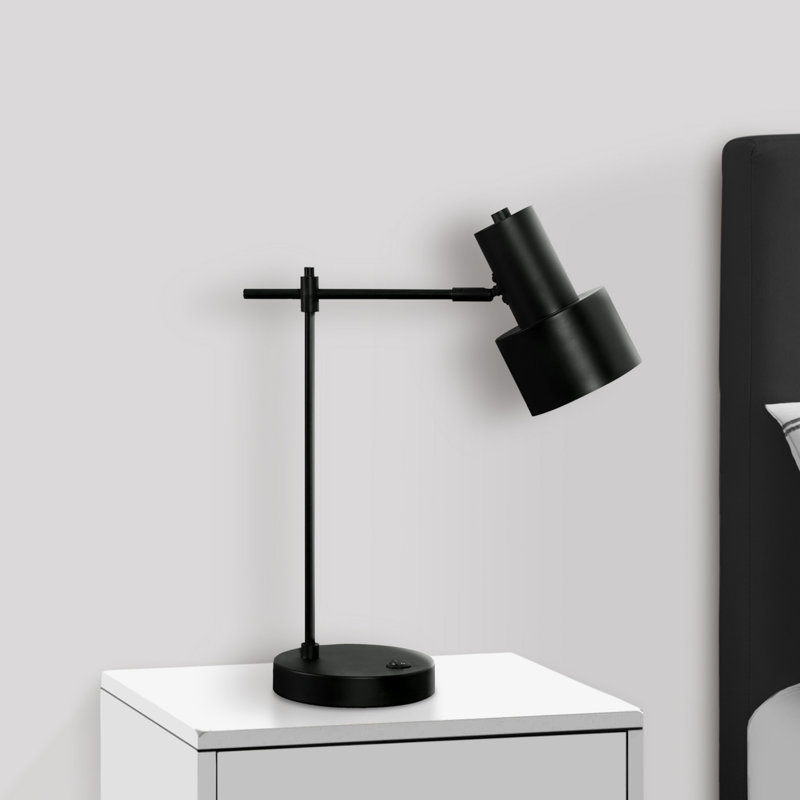 Lampe de table moderne avec port USB et abat-jour réglable Luminex