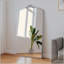 Miroir de plancher pleine grandeur-114309784-121847411