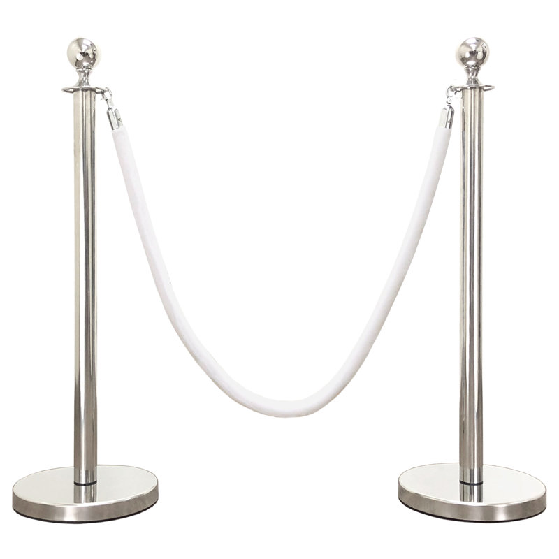 Poteau de contrôle des foules pour les foules (2 plateaux couronnés en miroir / base plate + corde de 6 pi), Chrome / blanc