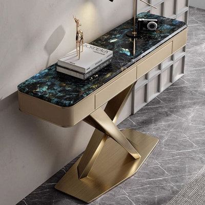 Console légère en métal de style luxueux.