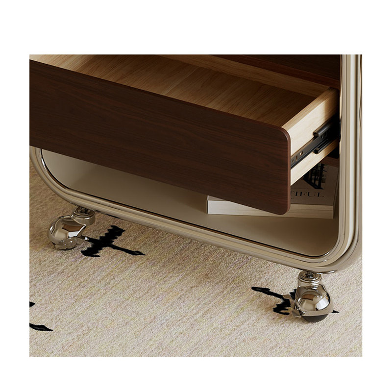 Table basse de style rétro français