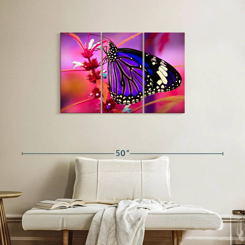 Magnifique papillon mauve, H 24 po x l 38 po