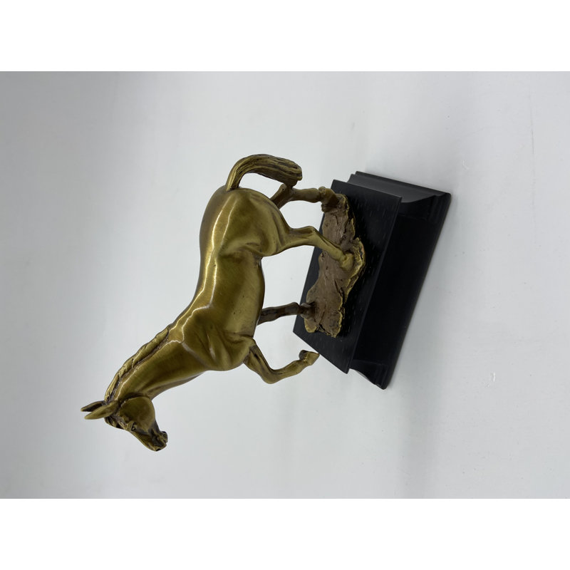 Nemeth Animals Statue