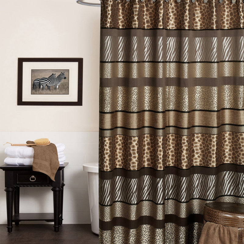 Miroir Animal Print Shower Curtain