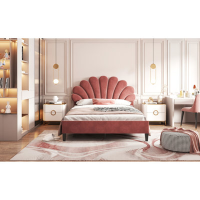 Lit plateforme avec tête de lit en velours rouge Bean Paste