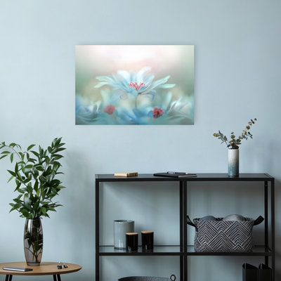 «Dreamy Blue Blossoms Abstract Delicate Dreamy Flower Nature», reproduction d'art murale