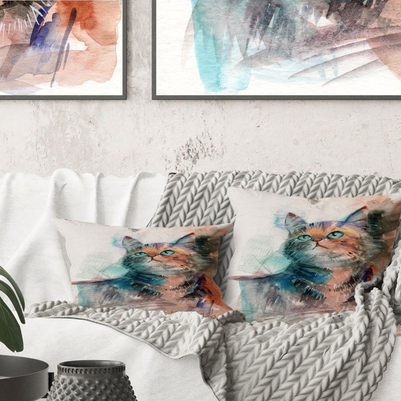 Petit chat gris aux yeux bleus - Coussin décoratif traditionnel imprimé 1