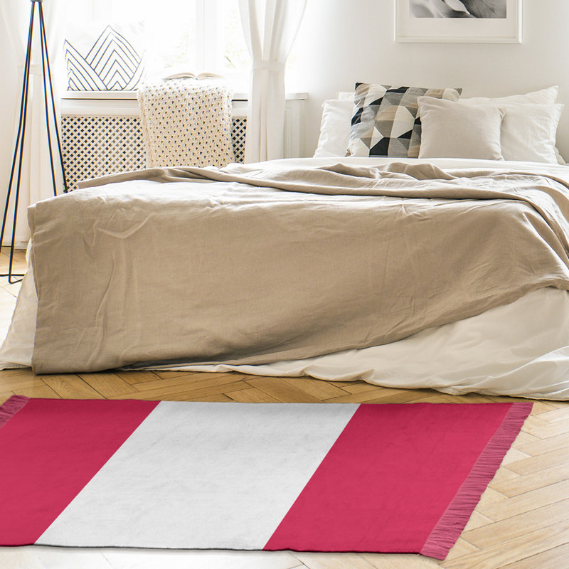 Tapis rayé 4,6 pi x 5,5 po, zone rouge/blanche