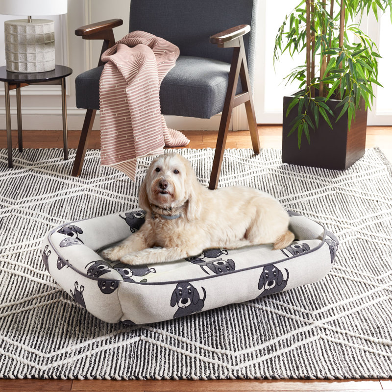 Cotton Pet Bed, Large (28" W x 24" D x 8" H)