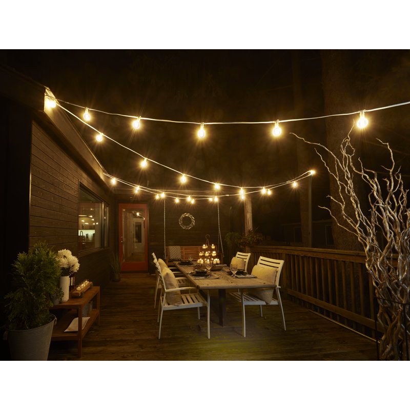 Outdoor 15 - Bulb 25'' Plug-in String Light