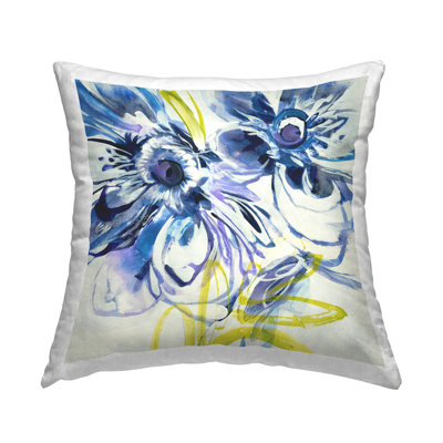 Coussin décoratif imprimé de fleurs abstraites bleues et jaunes par Liz Jardine