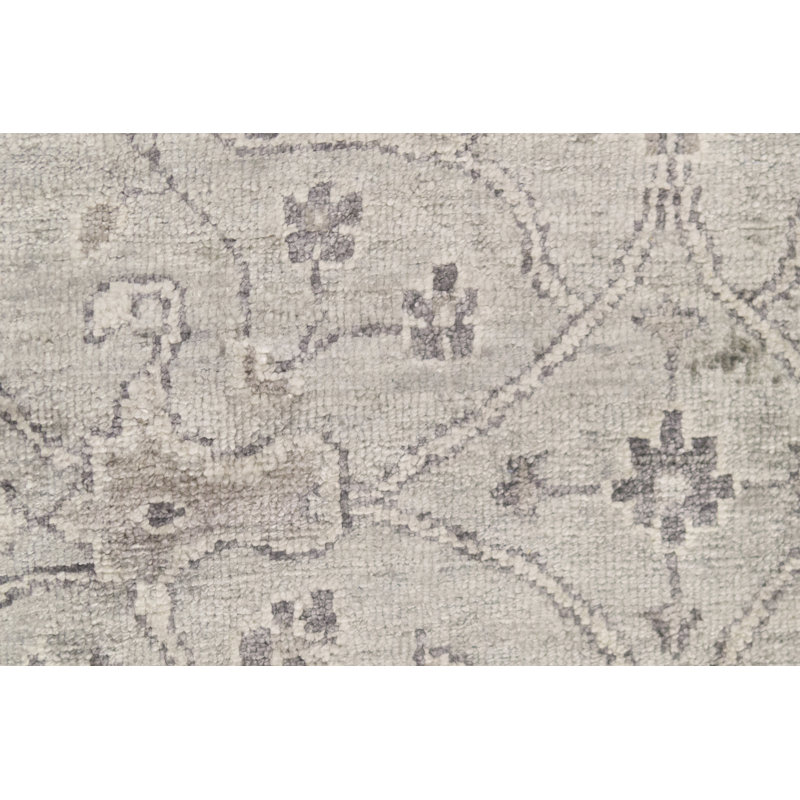 Hand Knotted Oriental Area Rug