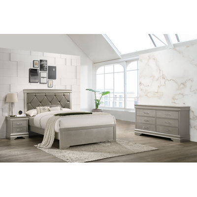 Ensemble de chambre à coucher à panneaux Marucci 3-2_Jehanna