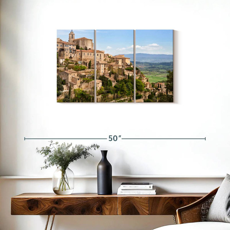 Gordes en France, H 20 po x l 33 po