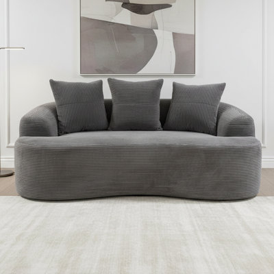 Causeuse incurvée 65,35 po avec coussins à ressorts ensachés pour siège moelleux, petit espace avec 3 coussins décoratifs, aucun assemblage requis