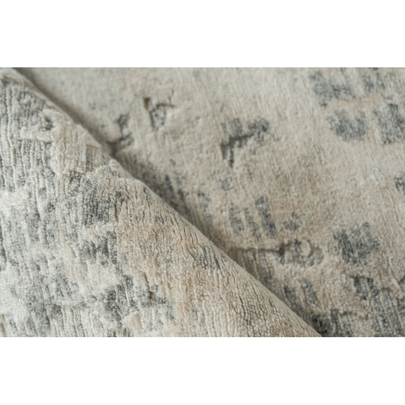 Cosmo Abstract Hand-Knotted White Area Rug, Rectangle 6' x 9'