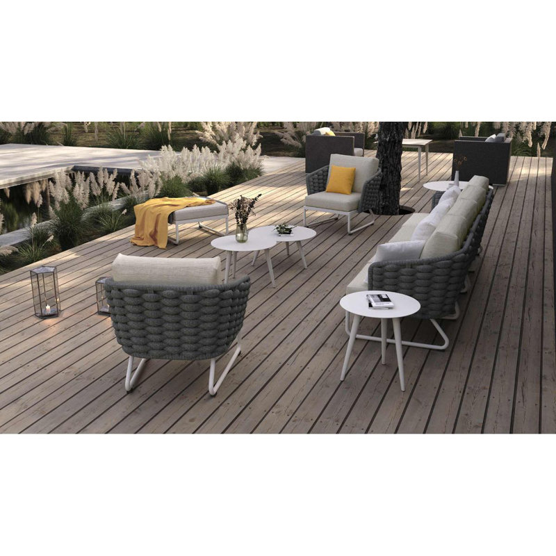 Cloud Outdoor Lounge Chair