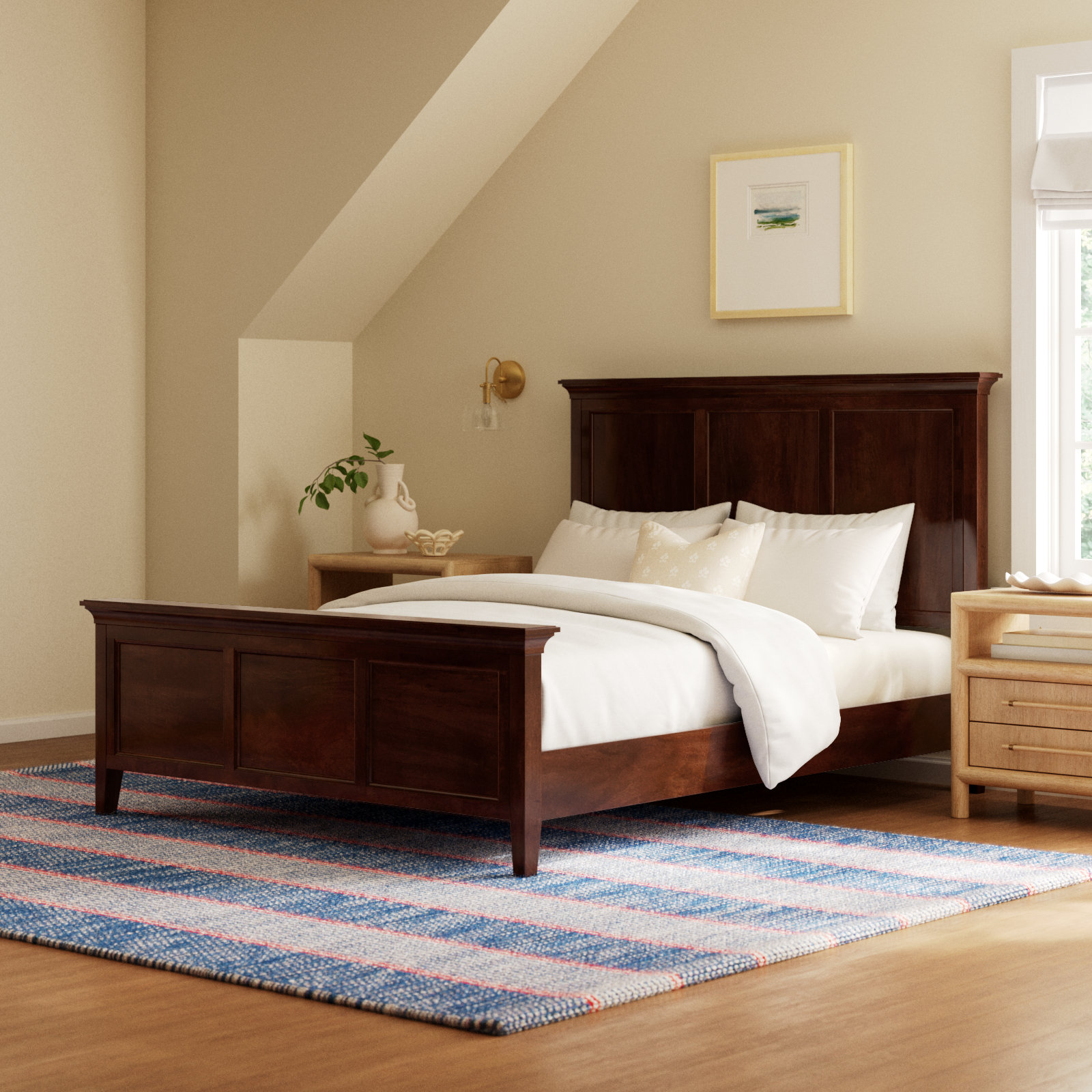 Remmy Bed, Queen