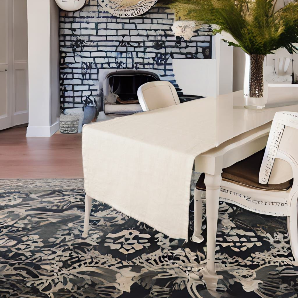Valle Table Runner, Ivory