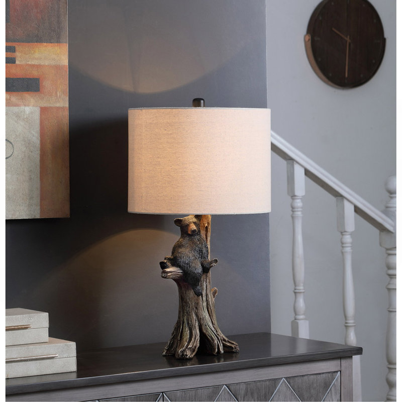 Lampe de table en polyrésine 24,75 po Ours noir sur arbre