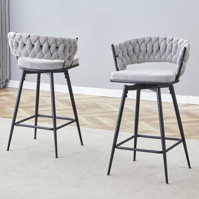 Ensemble de deux tabourets de bar pivotants avec coussins respirants, idéal pour un îlot de cuisine, une salle à manger ou un pub, offrant confort et style