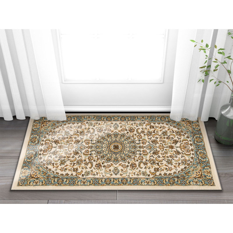 Gret Oriental Indoor Rug, Rectangle 2'3" x 3'11"
