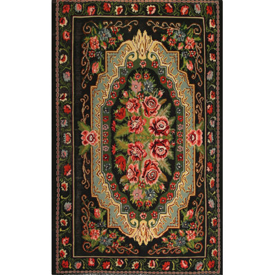 Ludovika Floral Indoor Rug