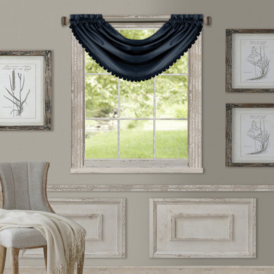 Ardmore Scalloped Window Valance