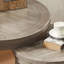 Ensemble de 2 tables basses rondes rondes en bois de style rustique Mid-Century pour salon et bureau
