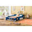 Lit plateforme pleine grandeur en forme de voiture de course avec roulettes-1011923159