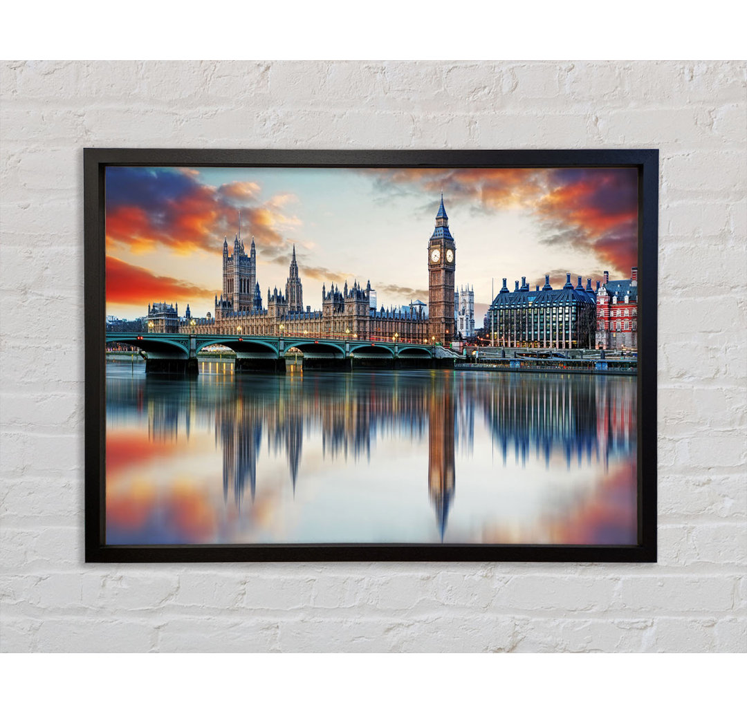 Stunning Reflections Of The Houses Of Parliament - Einzelne Bilderrahmen Kunstdrucke auf Leinwand