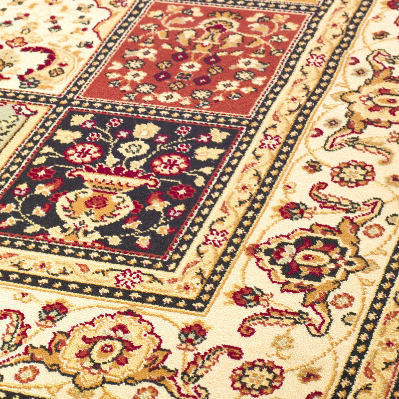 Majesty Majesty Performance Oriental Rug, Rectangle 4' x 6'