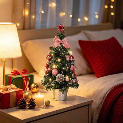 Ensemble de 2 mini sapins de Noël artificiels pré-illuminés de 45 cm avec décorations et étoile de Noël, petits sapins de table pour la décoration de Noël à la maison et aux fêtes.