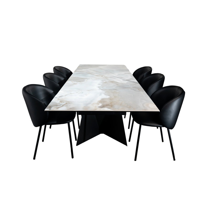 Brynlynn 6 - Person Dining Set